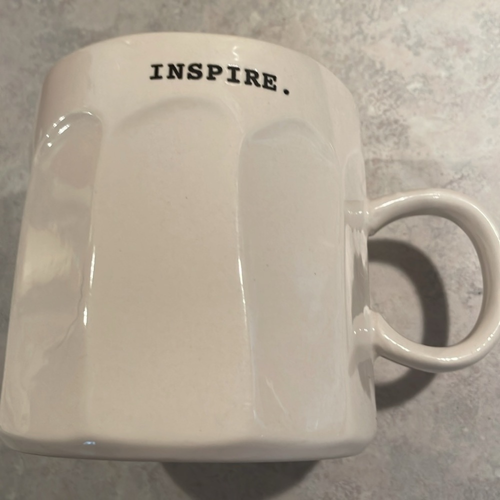 New Rae Dunn mug - Picture 5 of 6